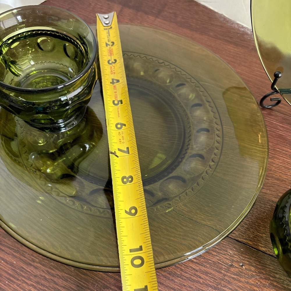 Vintage INDIANA GLASS Green KINGS CROWN Thumbprint Set of 4 Snack‎ Plates w/Cups - Picture 7 of 9